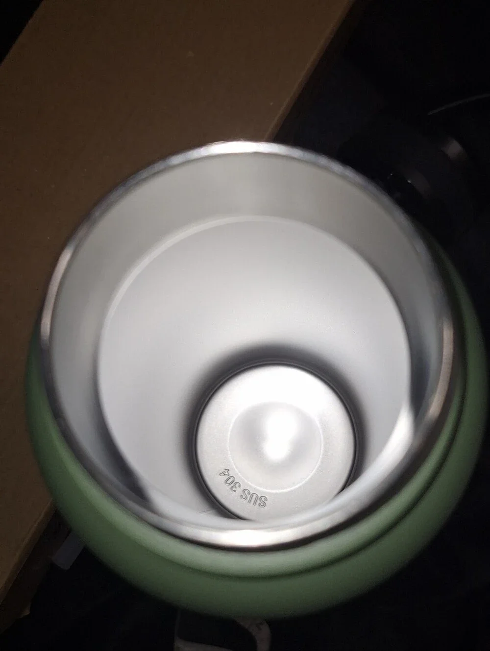 New Fanhaw Insulated Water Bottle~Flip Top~Straw